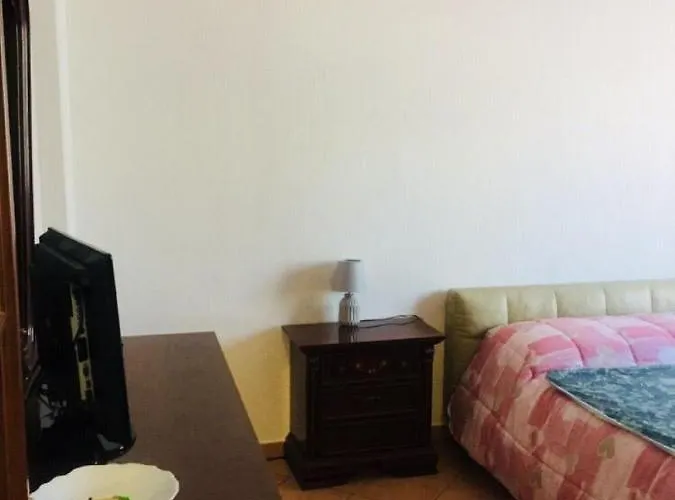 Sanremo' Heart: Situato Nel Centro Di Hotel